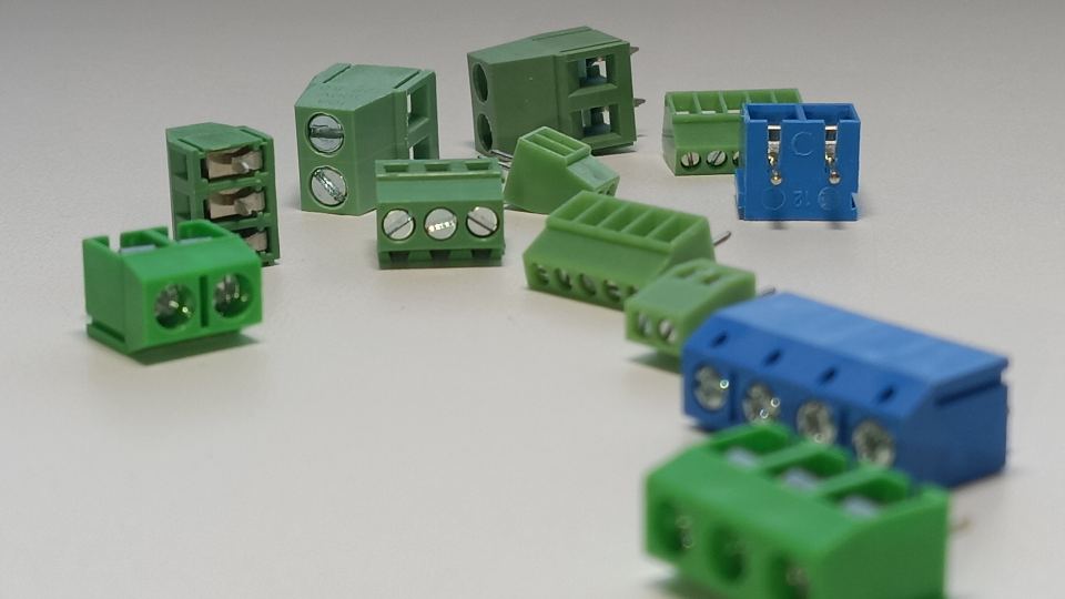 Ideaalse kruviterminali otsinguil